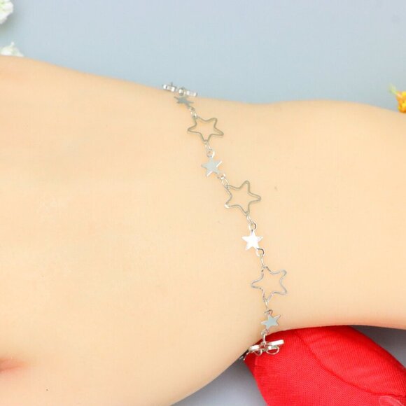 "Elegant & Trendy Bracelet, A Perfect Gift for Women, Thoughtful, EVCH1590 - Picture 2 of 10